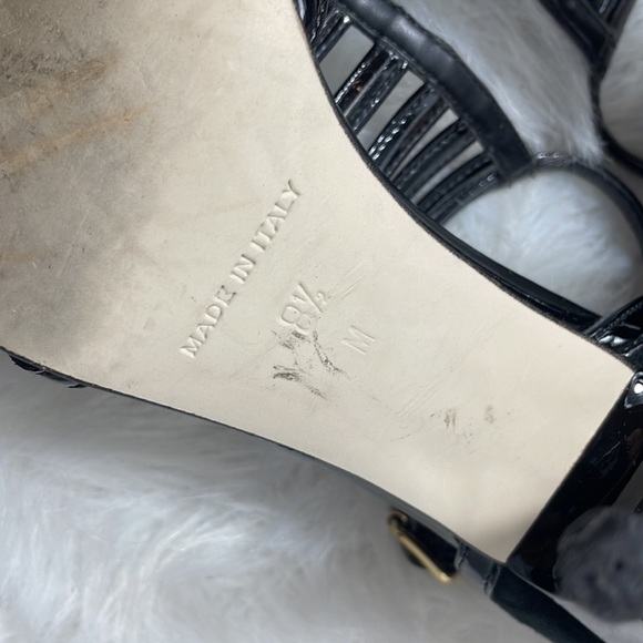 ♥️MICHAEL KORS HEEL’S♥️ - Picture 14 of 16